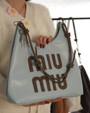 دوشی miu miu