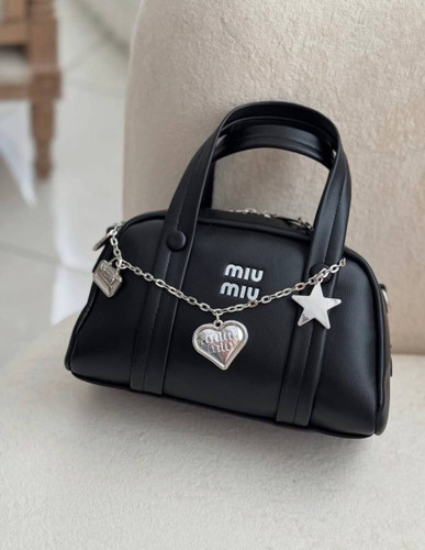 صندوقی miu miu